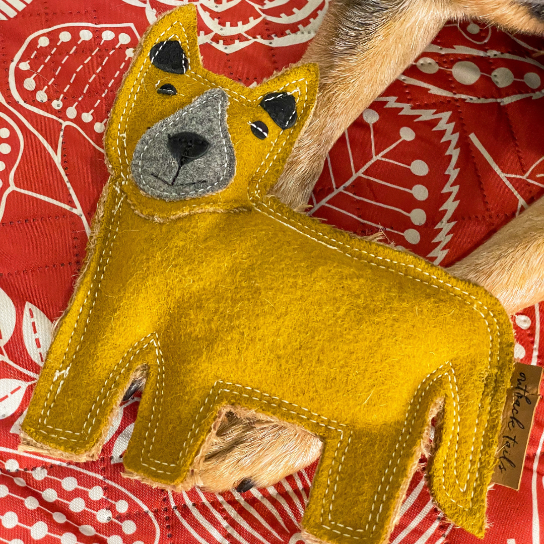 Outback Felt Toy - Darren The Dingo